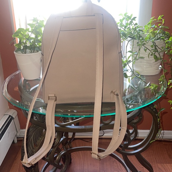 Primark Cream Backpack - Picture 3 of 5